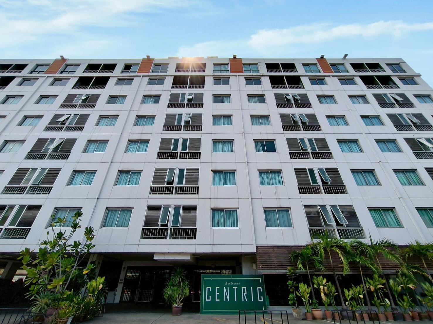 Centric Place Hotel Банкок Екстериор снимка