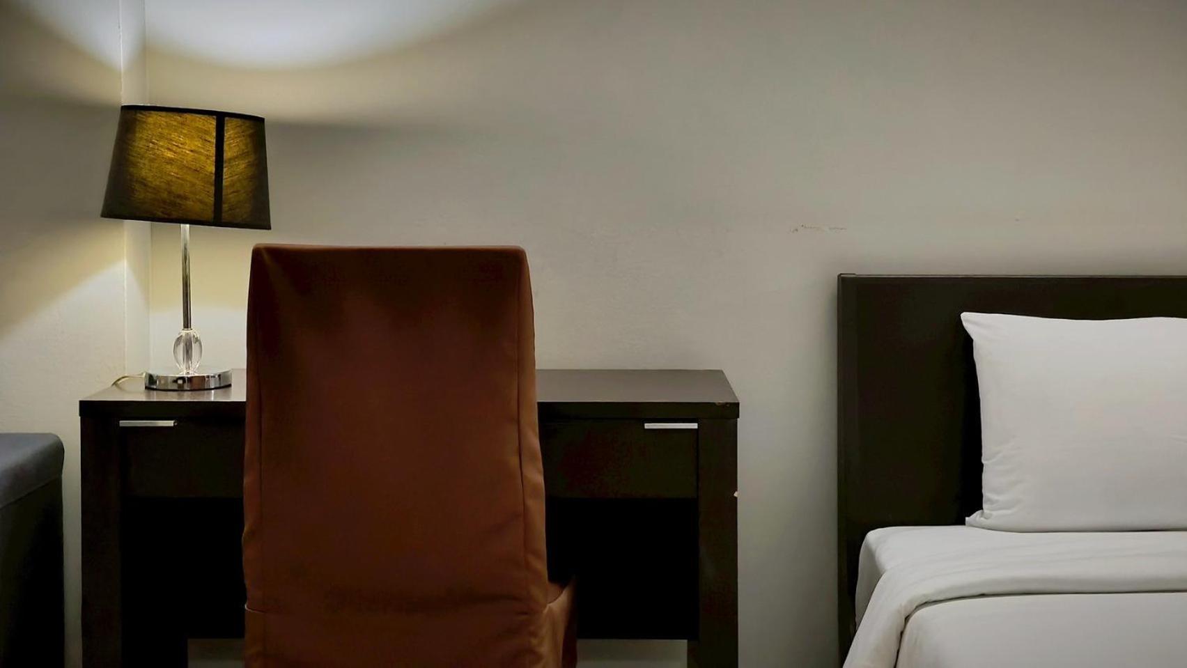 Centric Place Hotel Банкок Екстериор снимка
